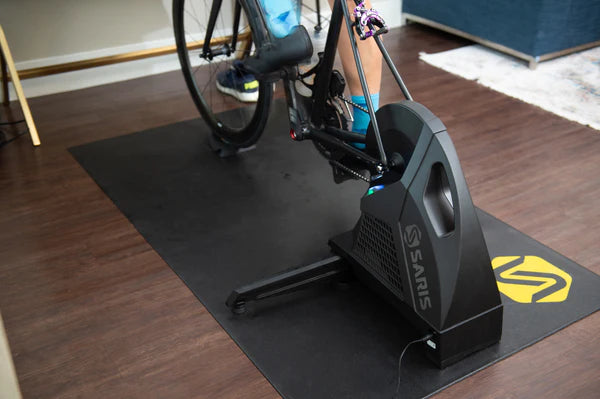 Kit Entrenador Saris Inteligente H3 Direct Drive Con Accesorios